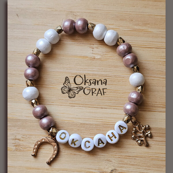 Armband mit Name, weiß, personalisierte Geschenke